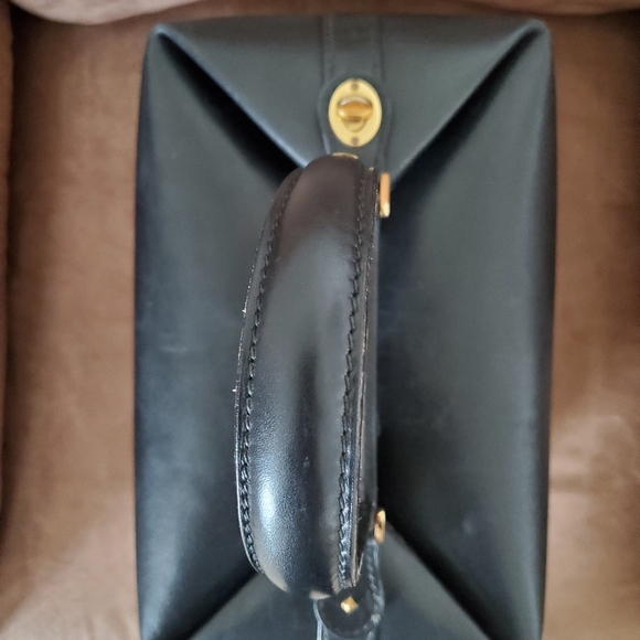 Rare Vintage Gucci Train Case Handbag Trav… - Picture 7 of 15